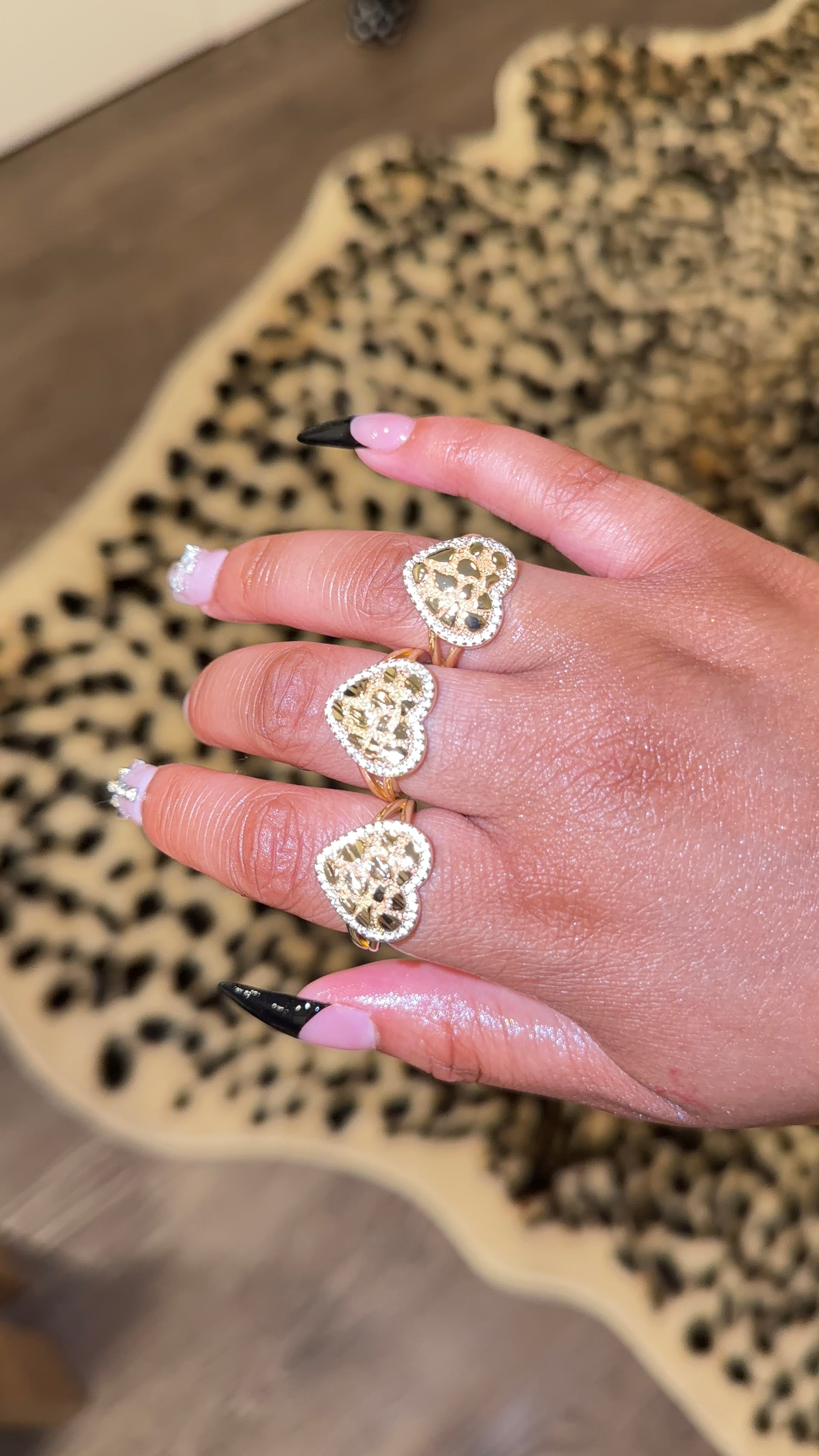 ALIGNED NUGGET RING ￼