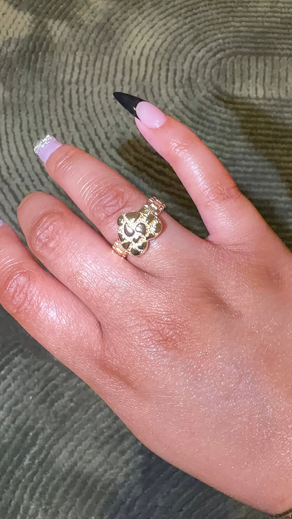 ROLLIE NUGGET RING