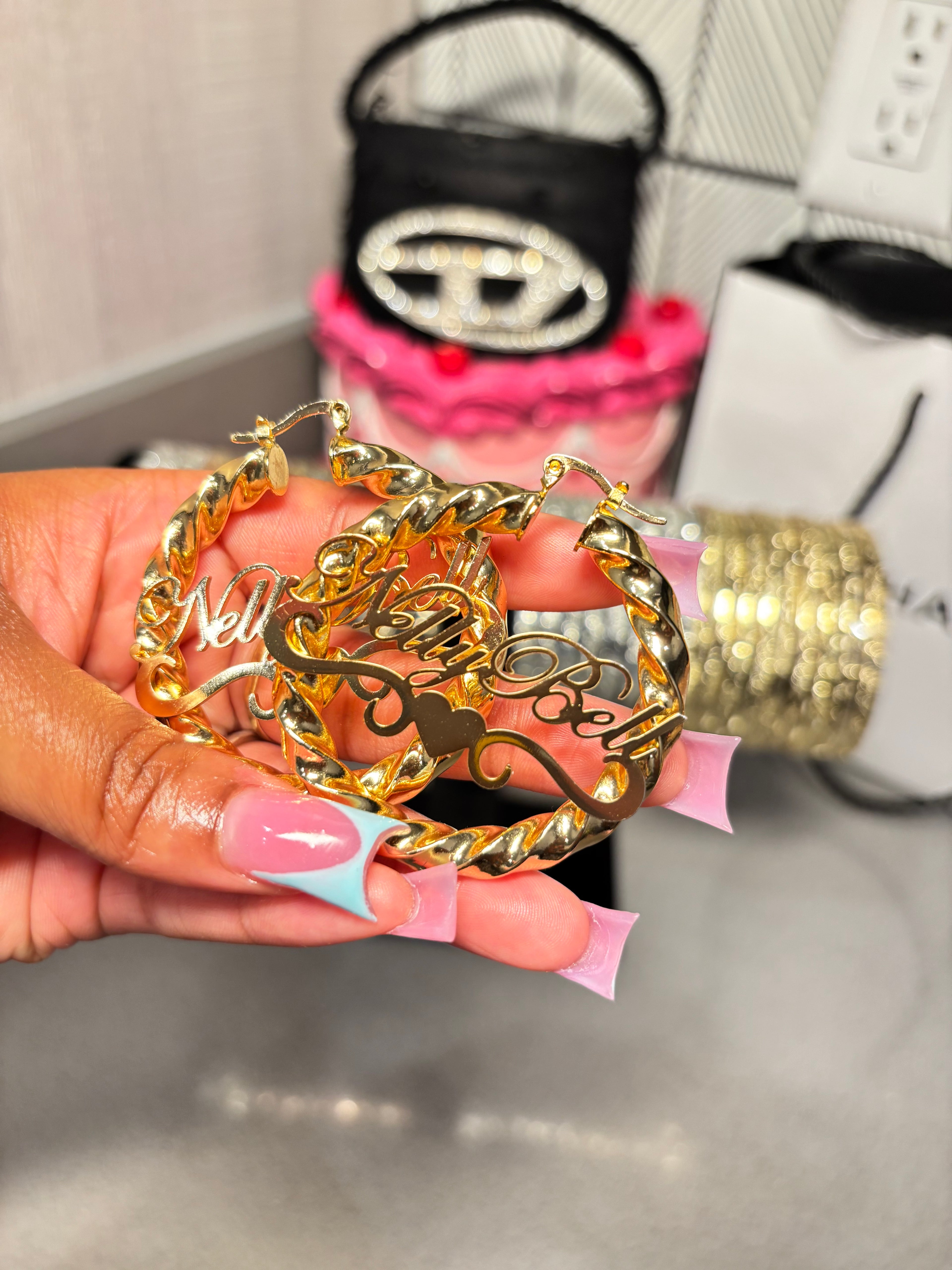 CUSTOM HOOPS