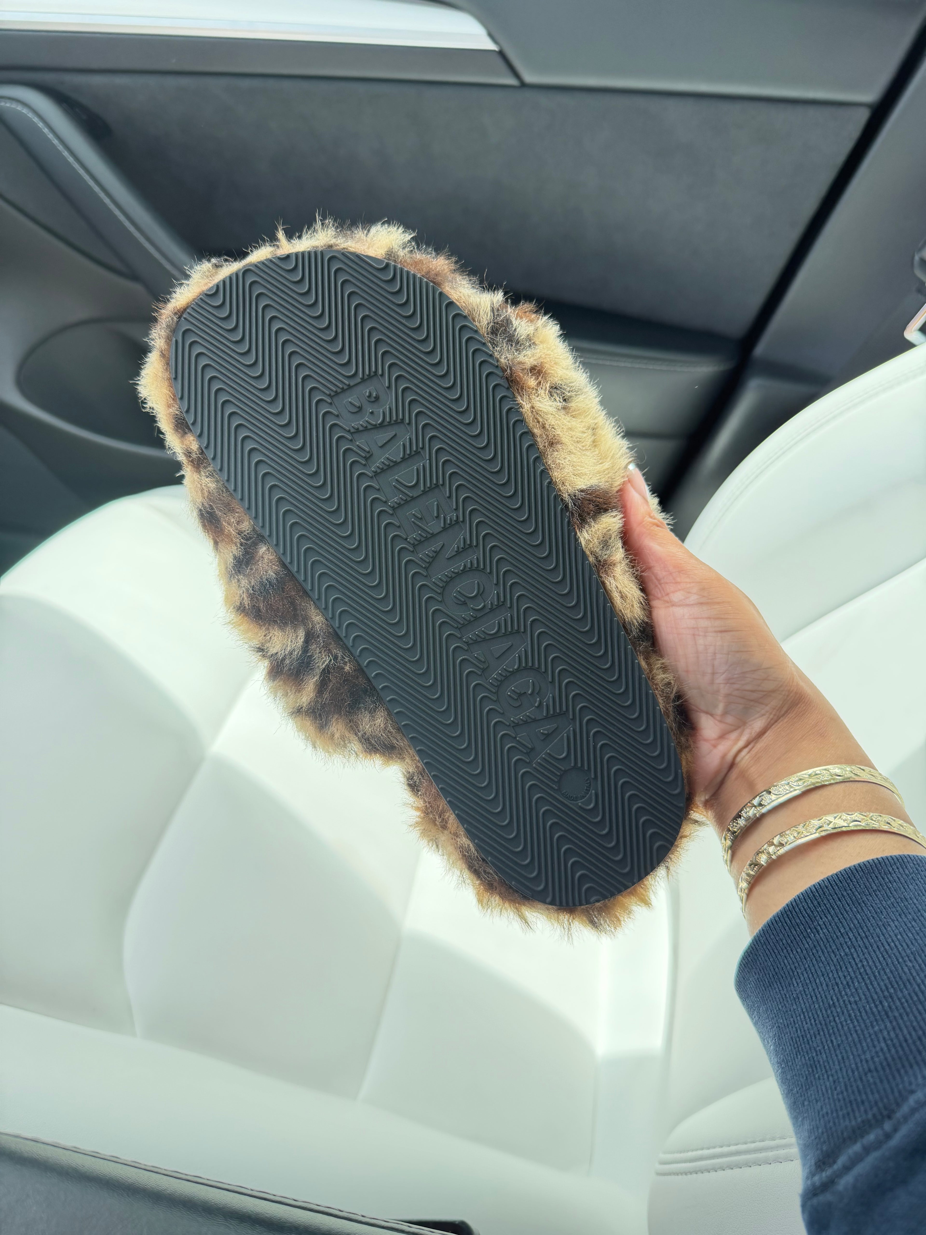 BIG B LEOPARD PRINT SLIDES