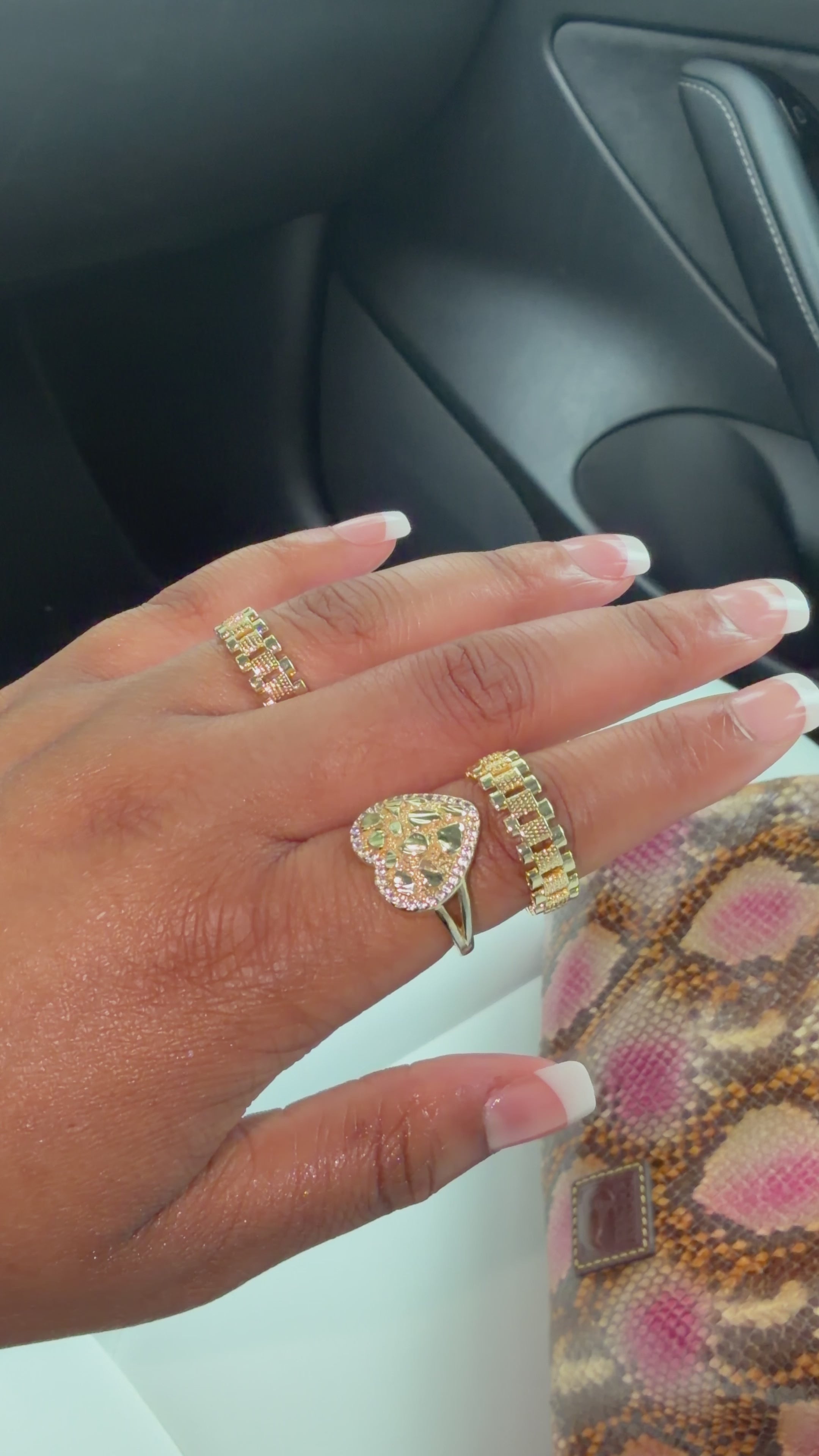 ROLLIE RING